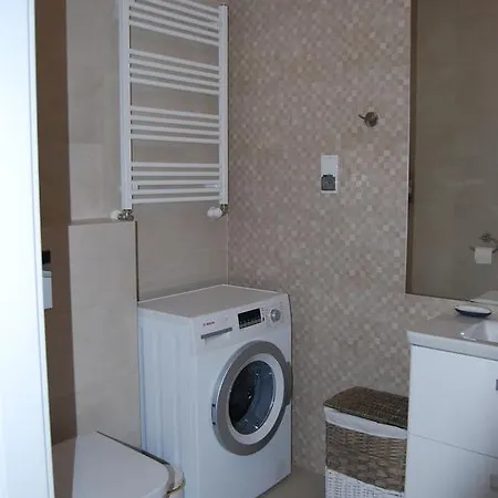 Spring & Summer Polanki Park 아파트 코워브제크