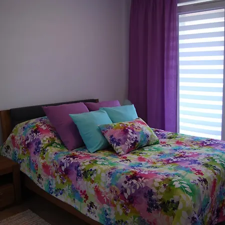 아파트 Spring & Summer Polanki Park 코워브제크